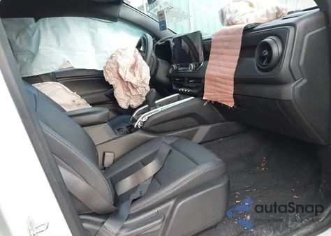 2024 Chevrolet Colorado 2Wd Wt z USA, uszkodzony, nr VIN 1GCGSBEC3R1105081